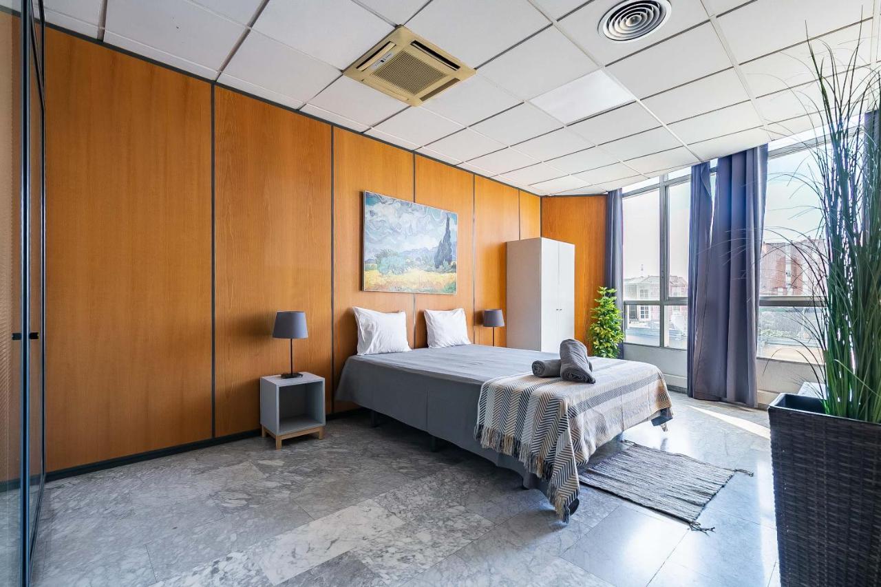 Апартаменты Grand Soho Ofihouse Малага Экстерьер фото